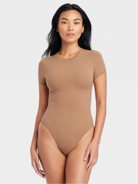 Auden Luxury Collection Brown Bodysuit Large 4-Way Stretch Short Sleeve Soft nwt
